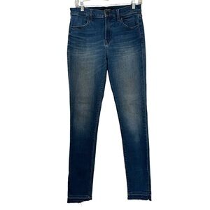 J Brand 28 Medium Was Raw Hem Skinny Jeans Y9